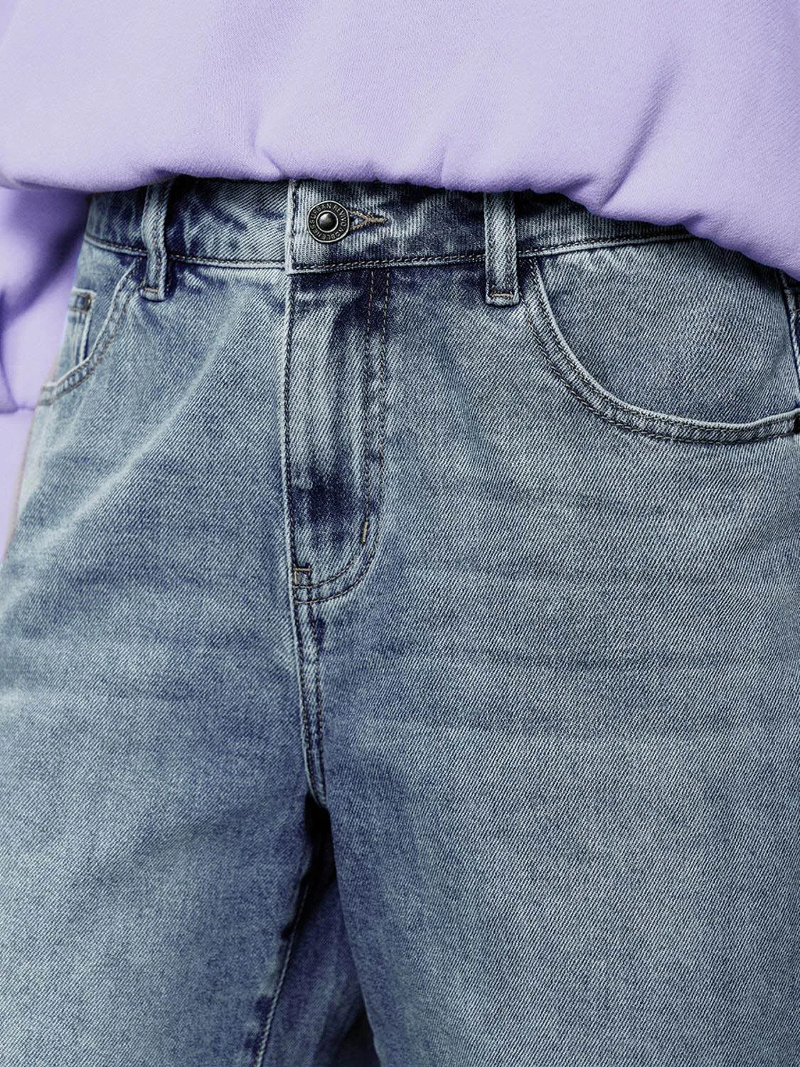 Denim Shorts sold by Urban Revivo product image thumbnail 4