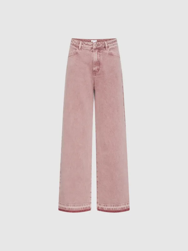 Denim Jeans sold by Urban Revivo