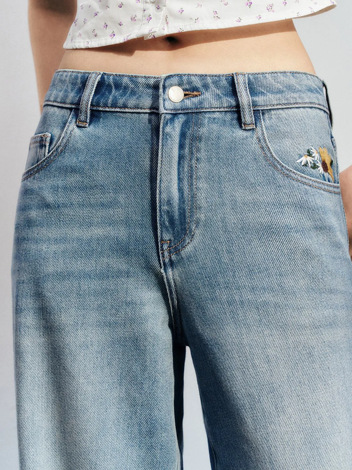Denim Jeans sold by Urban Revivo product image thumbnail 4