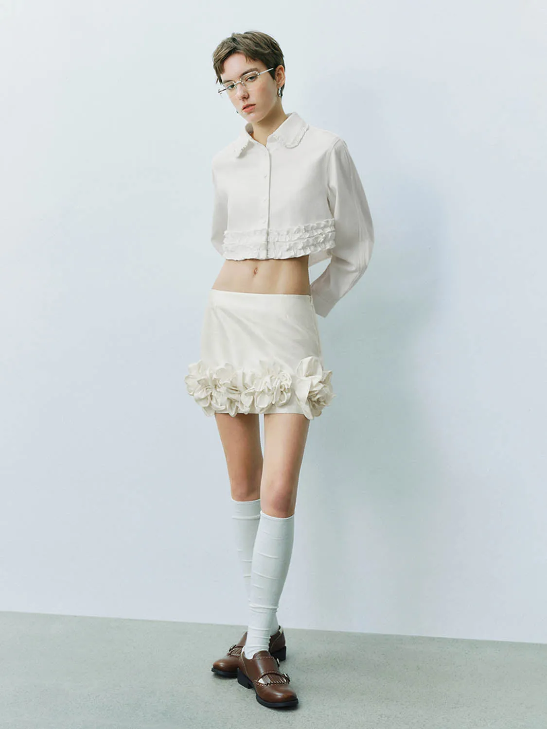 Flower Décor Straight Skirts sold by Urban Revivo product image thumbnail 5