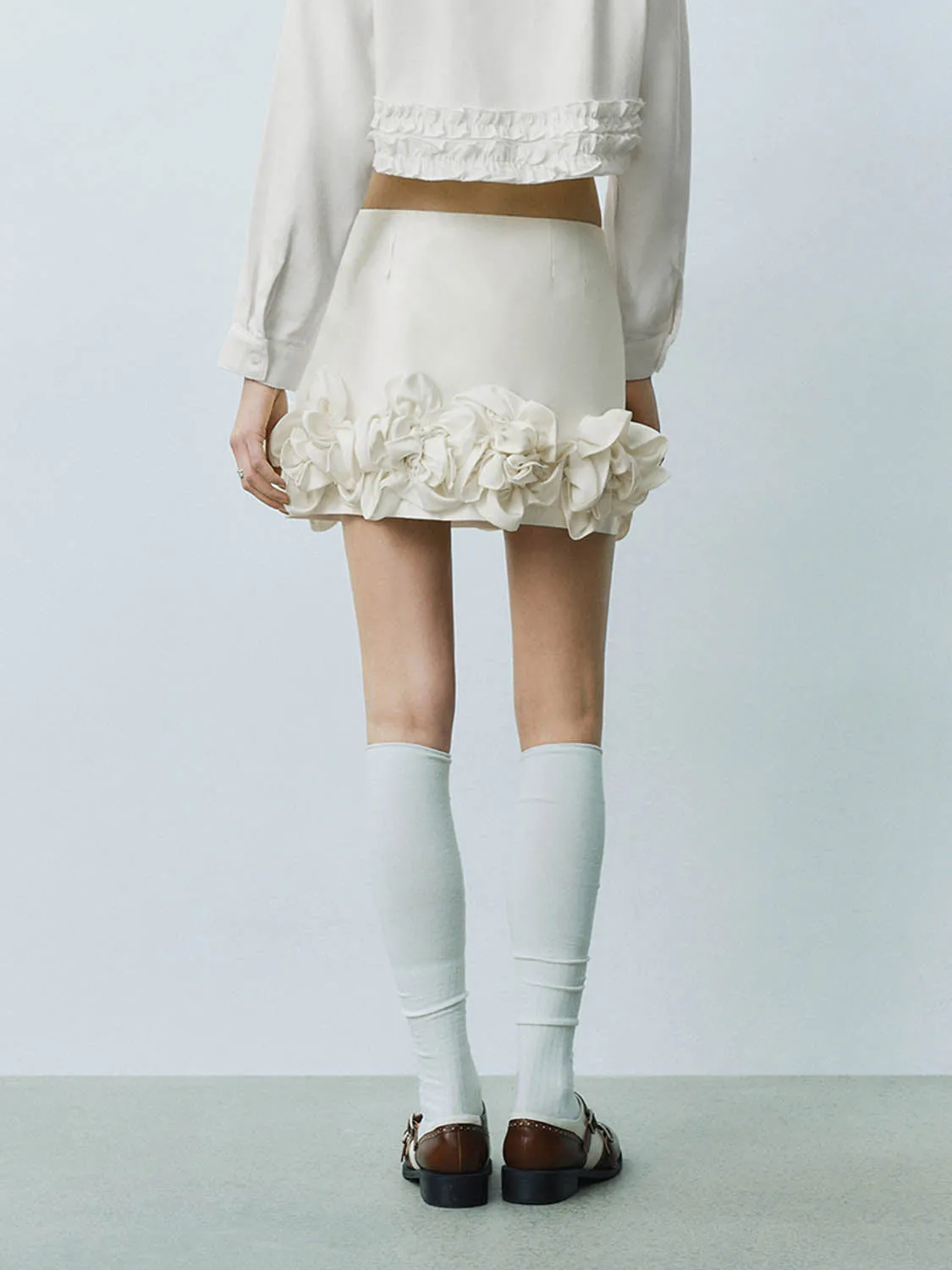 Flower Décor Straight Skirts sold by Urban Revivo product image thumbnail 3