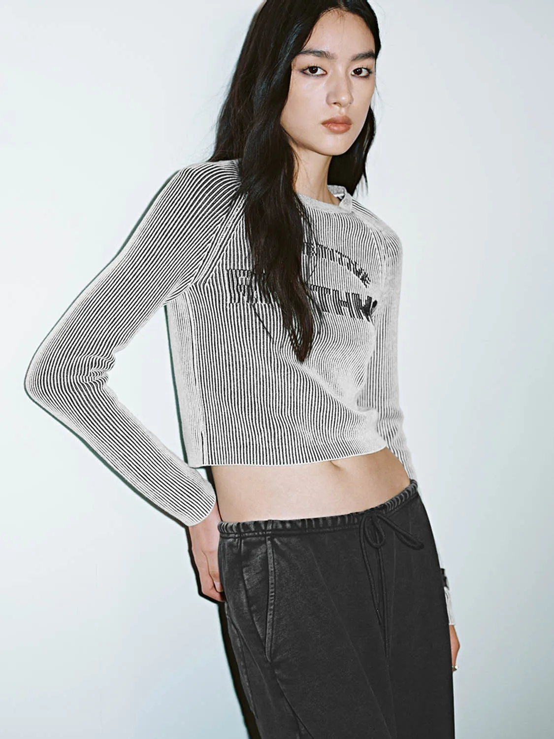 Cropped Knitted T-Shirts sold by Urban Revivo product image thumbnail 2