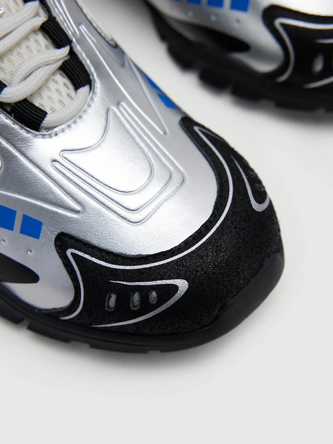 Dad Sneakers sold by Urban Revivo product image thumbnail 5