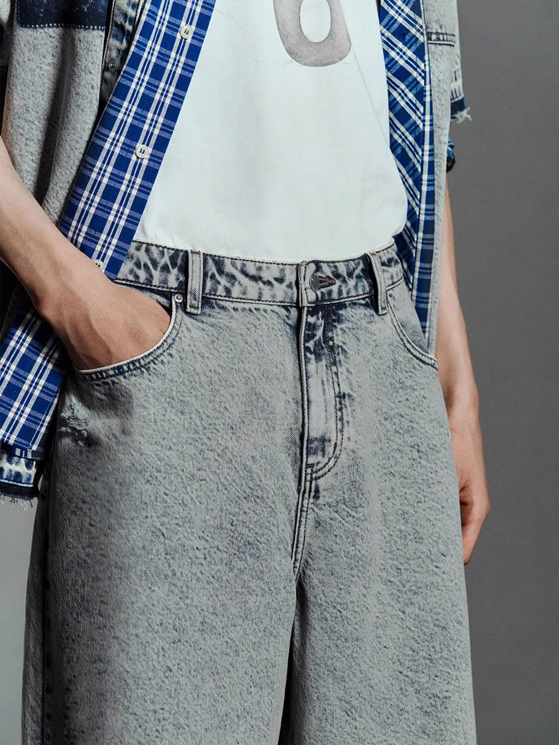 Vogue Denim Shorts sold by Urban Revivo product image thumbnail 4