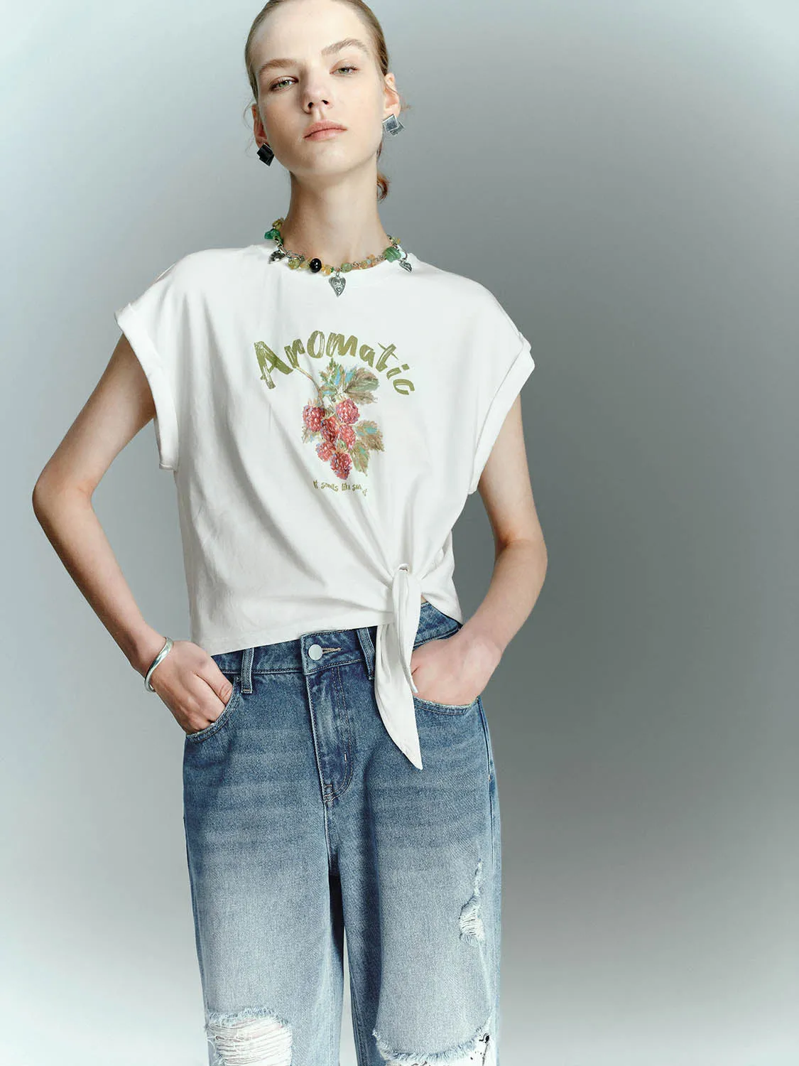 Loose T-Shirts sold by Urban Revivo product image thumbnail 5