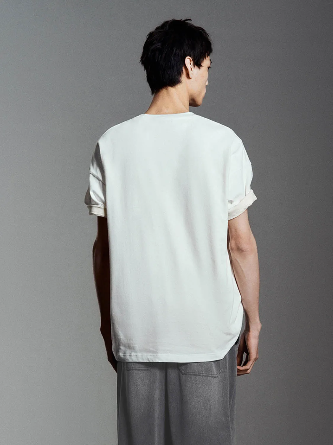 Loose T-Shirts sold by Urban Revivo product image thumbnail 3