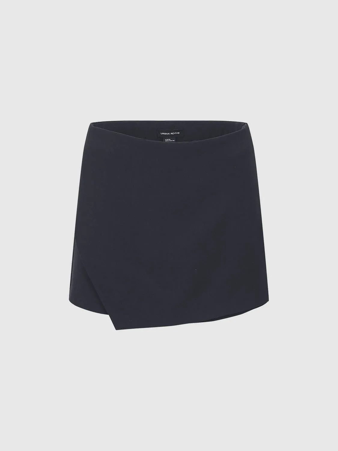 Regular Shorts sold by Urban Revivo