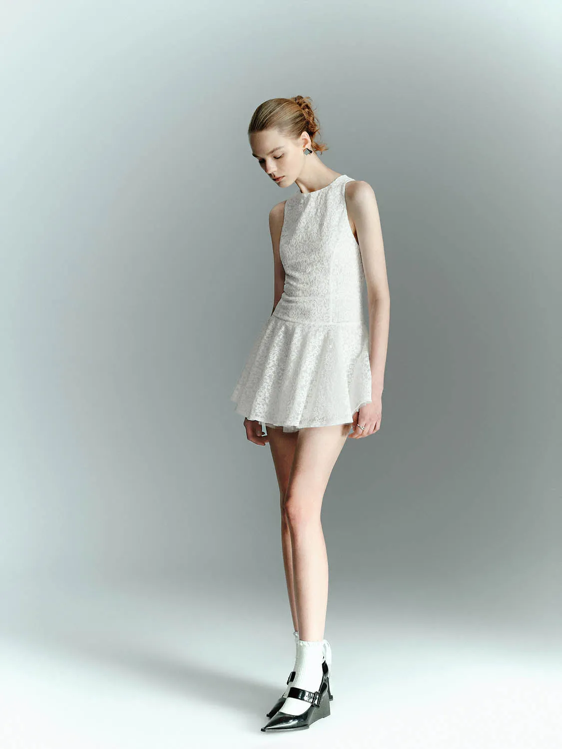 Lace Sleeveless A-Line Dresses sold by Urban Revivo product image thumbnail 5