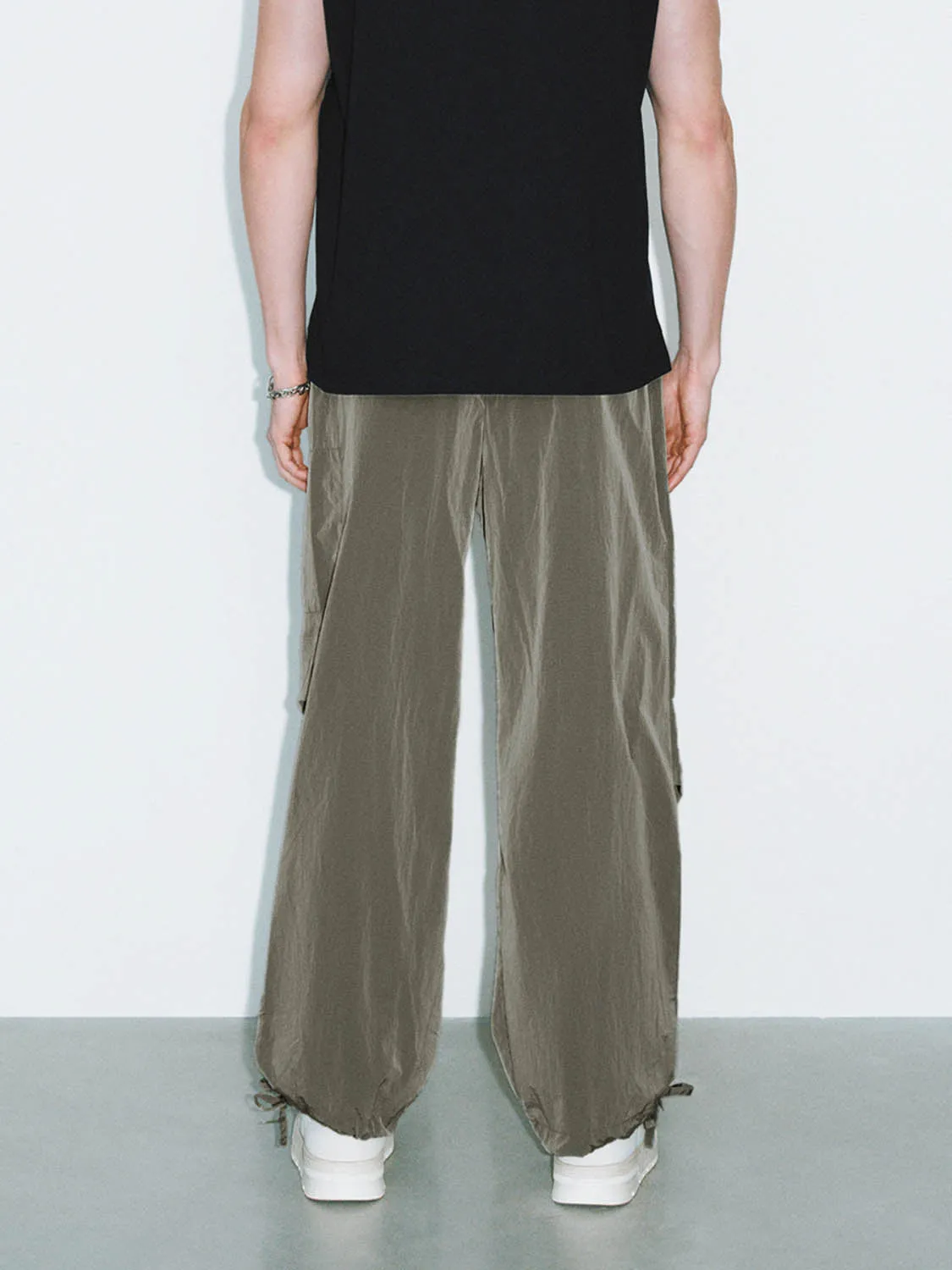 Long Wide-Leg Pants sold by Urban Revivo product image thumbnail 3