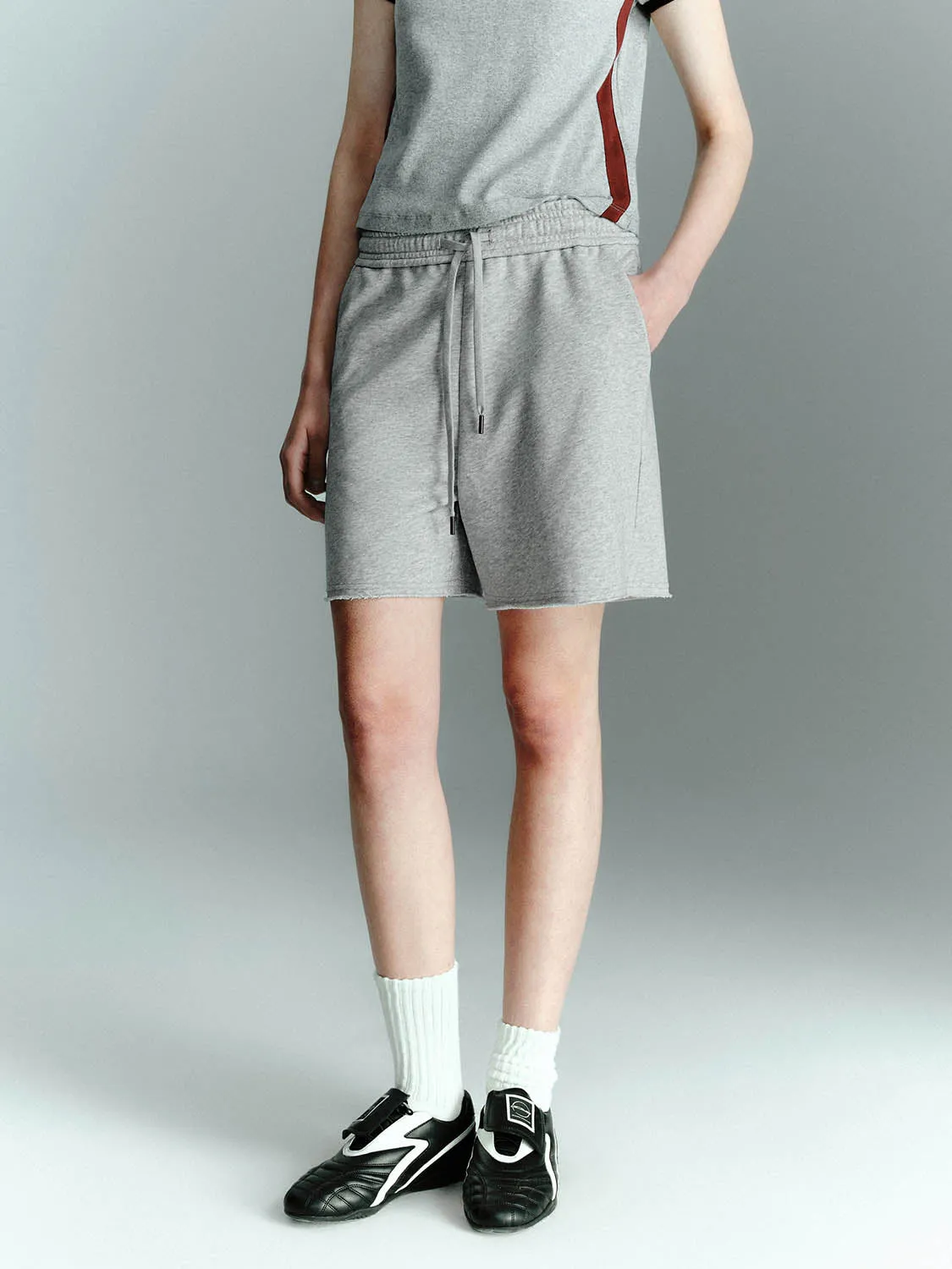 Loose Shorts sold by Urban Revivo product image thumbnail 3