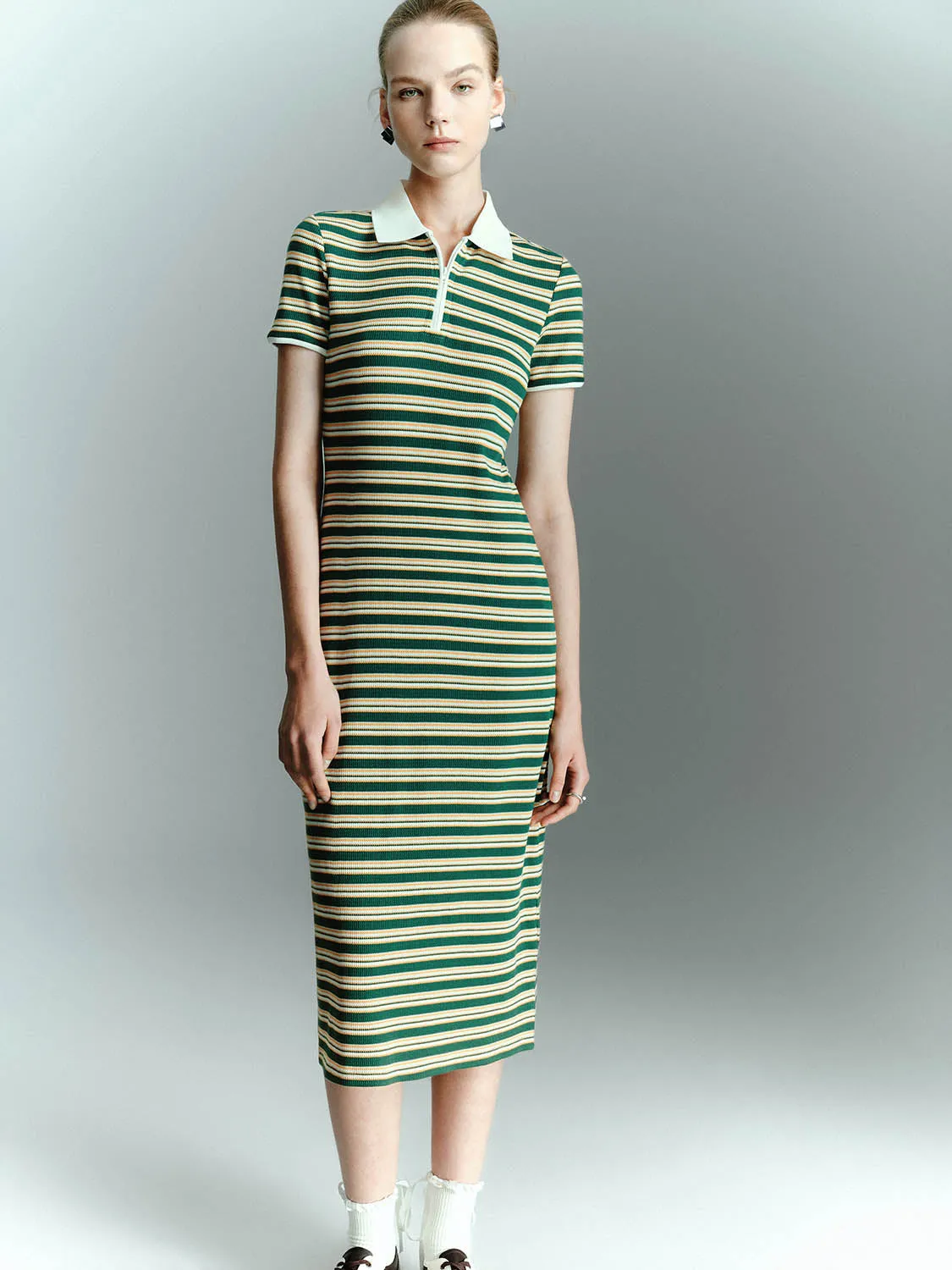 Straight Dresses sold by Urban Revivo product image thumbnail 4