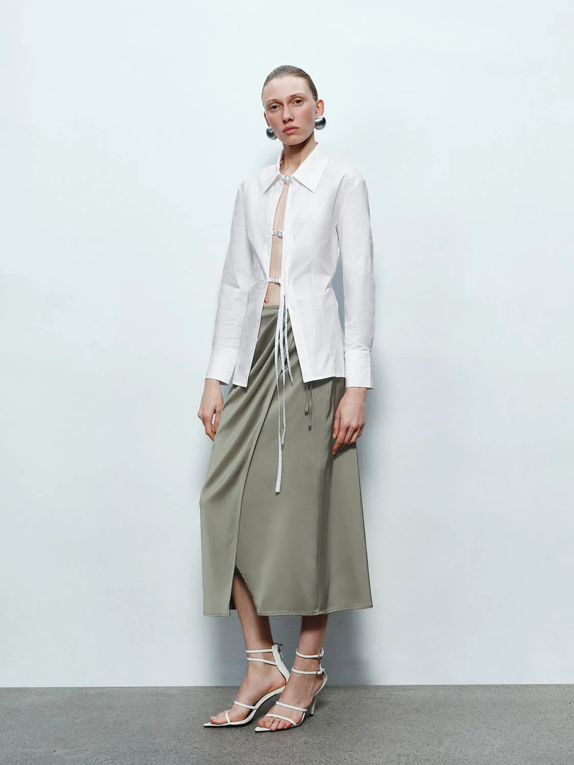 Straight Skirts sold by Urban Revivo product image thumbnail 4