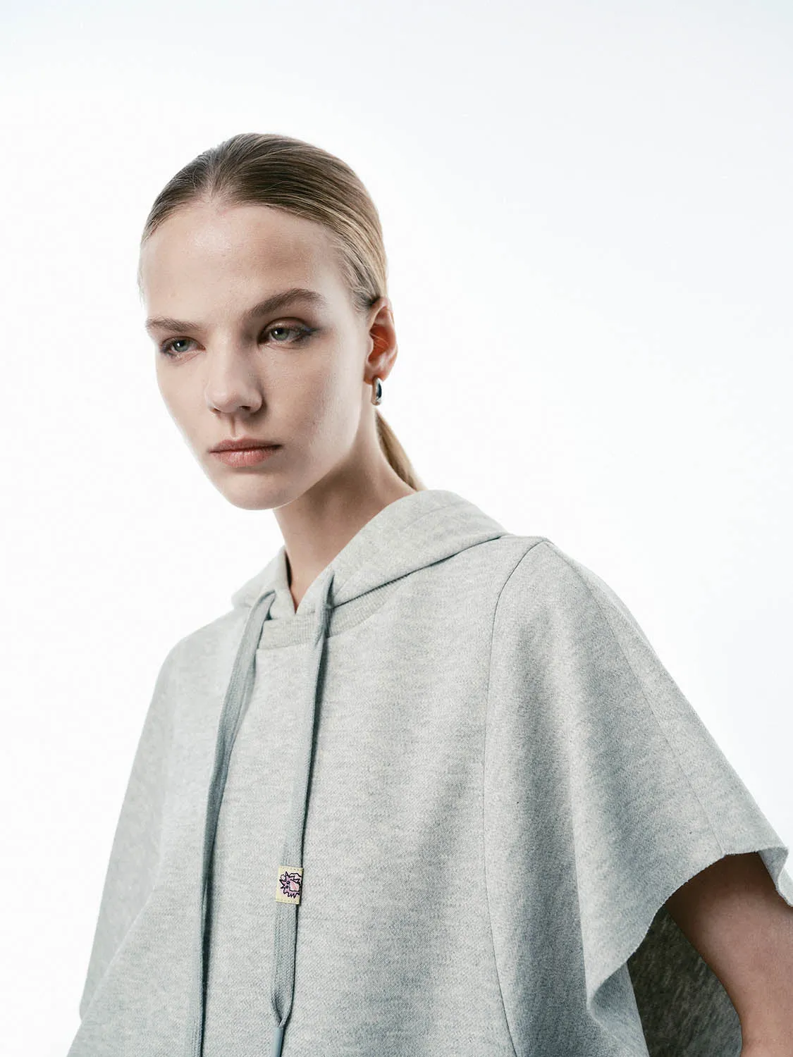 Oversized Hoodie T-Shirts sold by Urban Revivo product image thumbnail 5