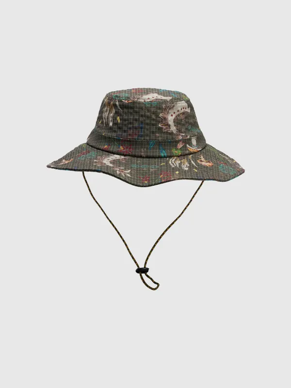 Hats sold by Urban Revivo