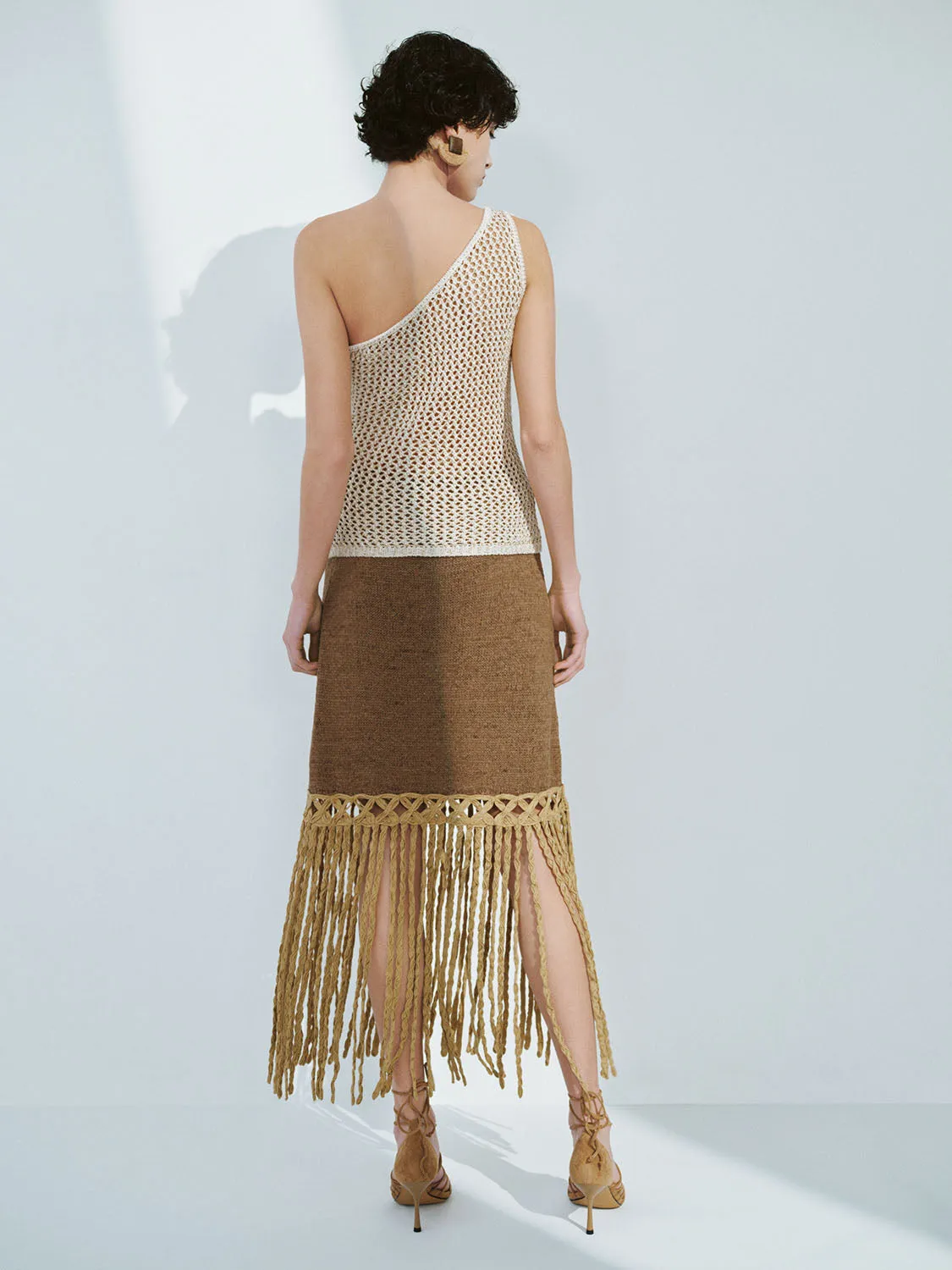 Crochet Knitted One Shoulder T-Shirts sold by Urban Revivo product image thumbnail 4