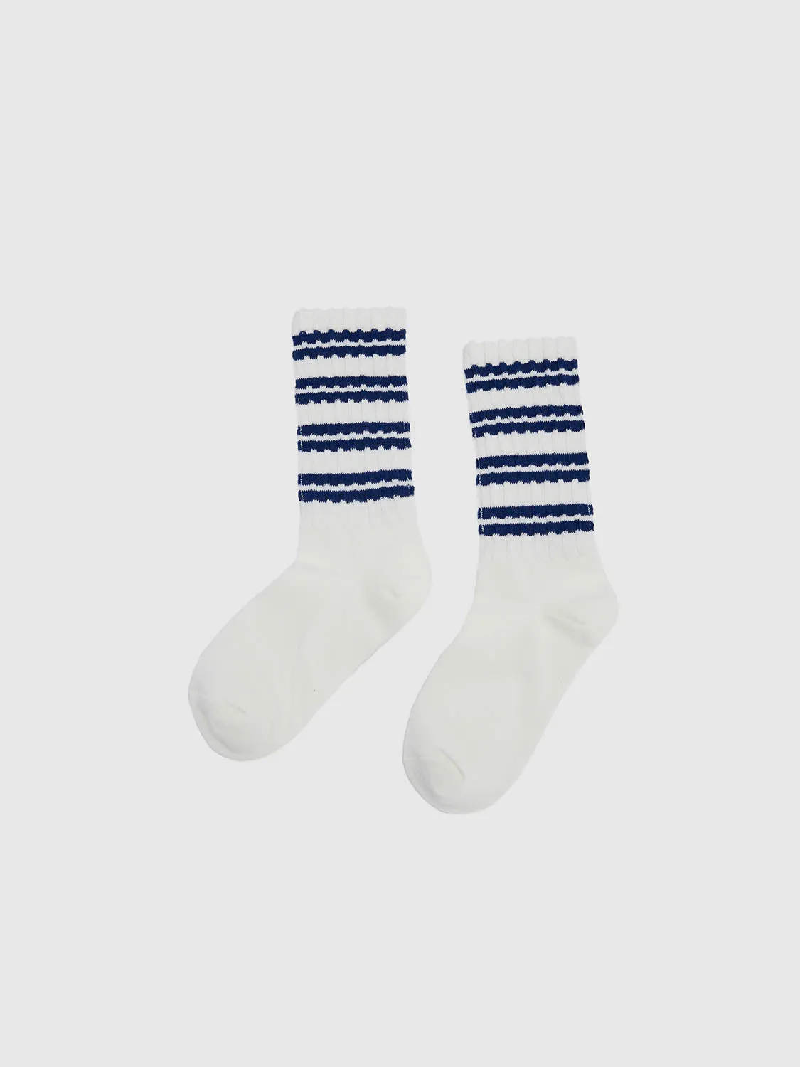 Socks sold by Urban Revivo