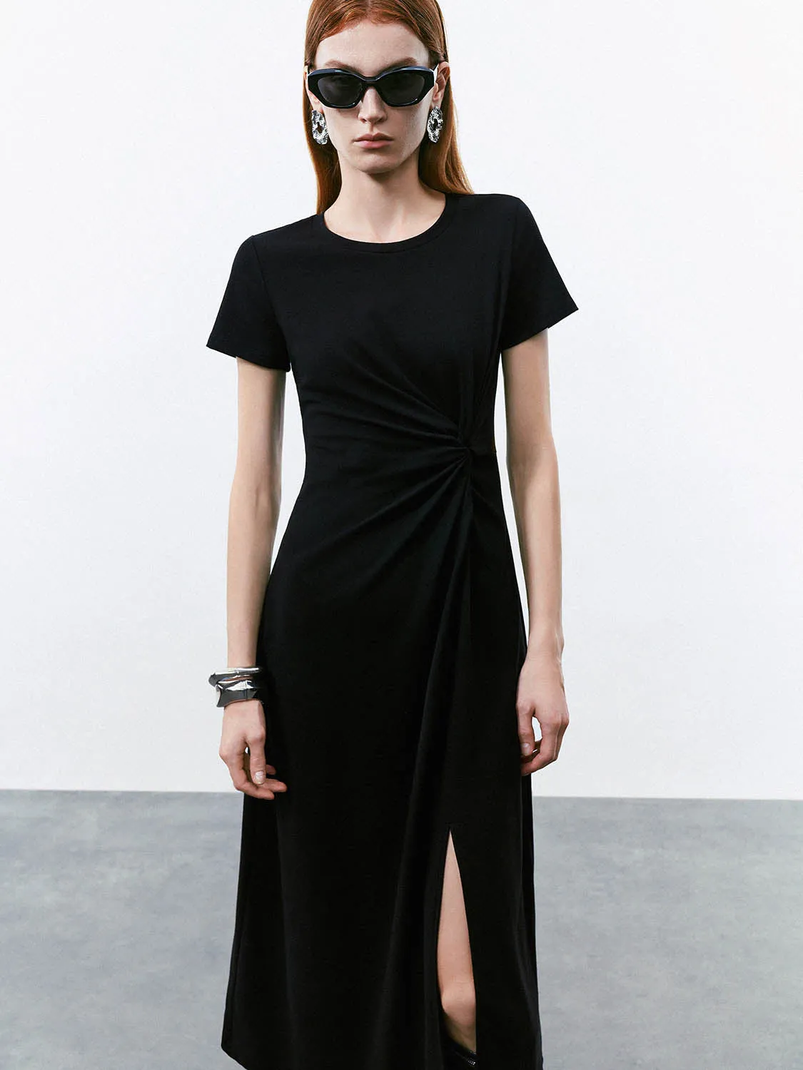 Straight Dresses sold by Urban Revivo product image thumbnail 5