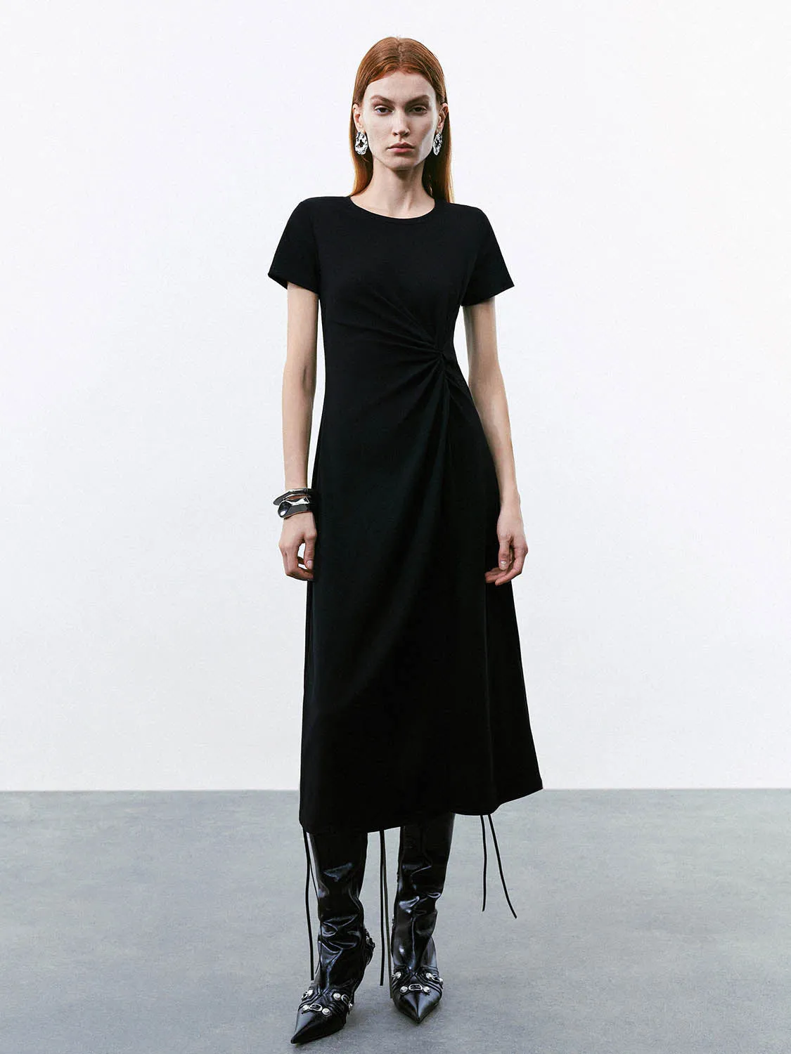 Straight Dresses sold by Urban Revivo