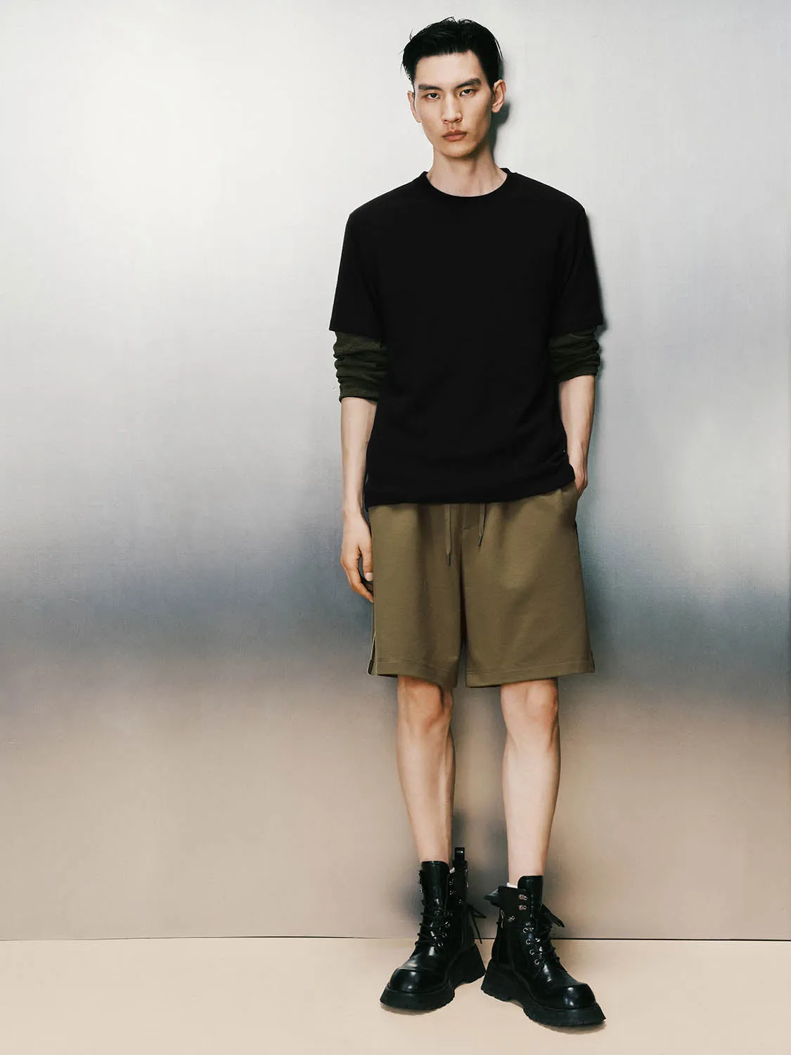 Shorts sold by Urban Revivo product image thumbnail 5