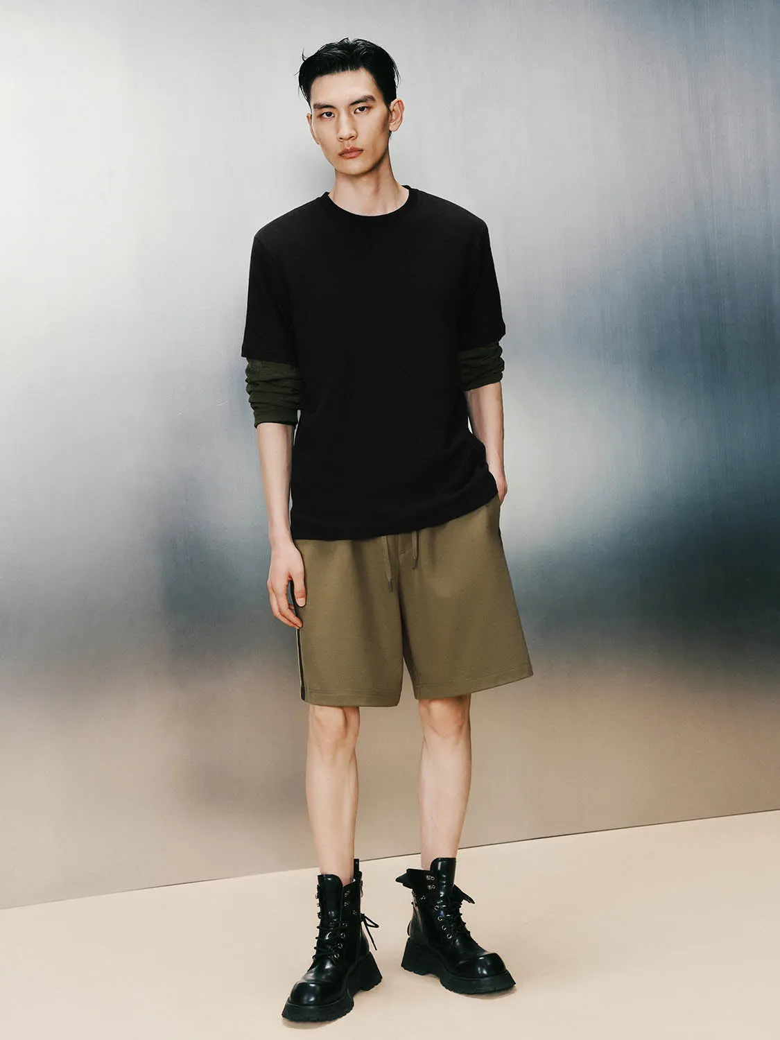 Shorts sold by Urban Revivo product image thumbnail 4