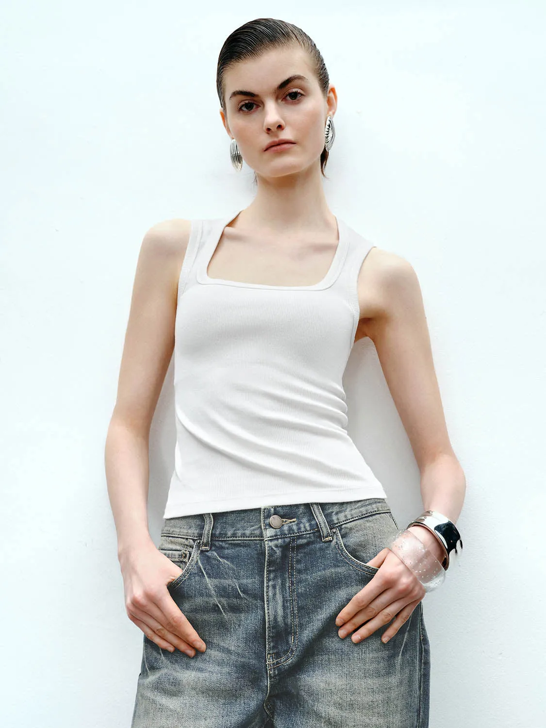 Tank Tops sold by Urban Revivo