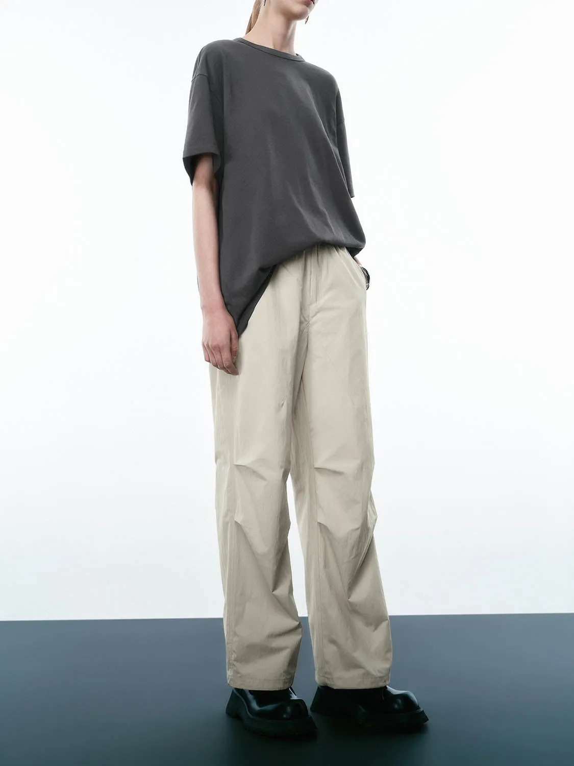Ruched Wide-Leg Pants sold by Urban Revivo product image thumbnail 3