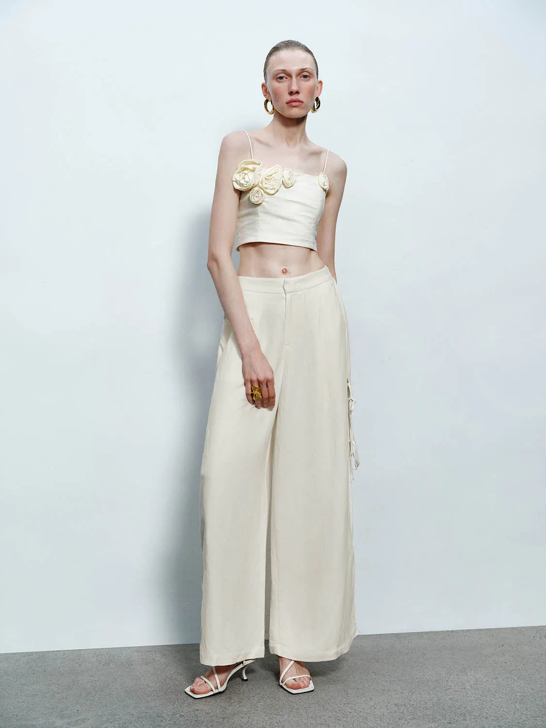 Lace Up Wide-Leg Pants sold by Urban Revivo product image thumbnail 4