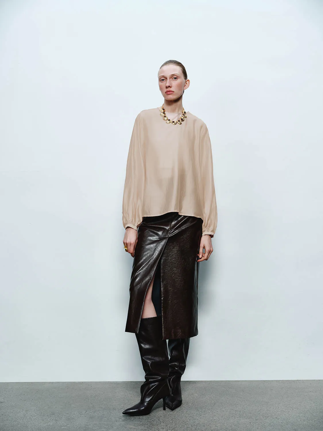 Overhead Shirts sold by Urban Revivo product image thumbnail 4