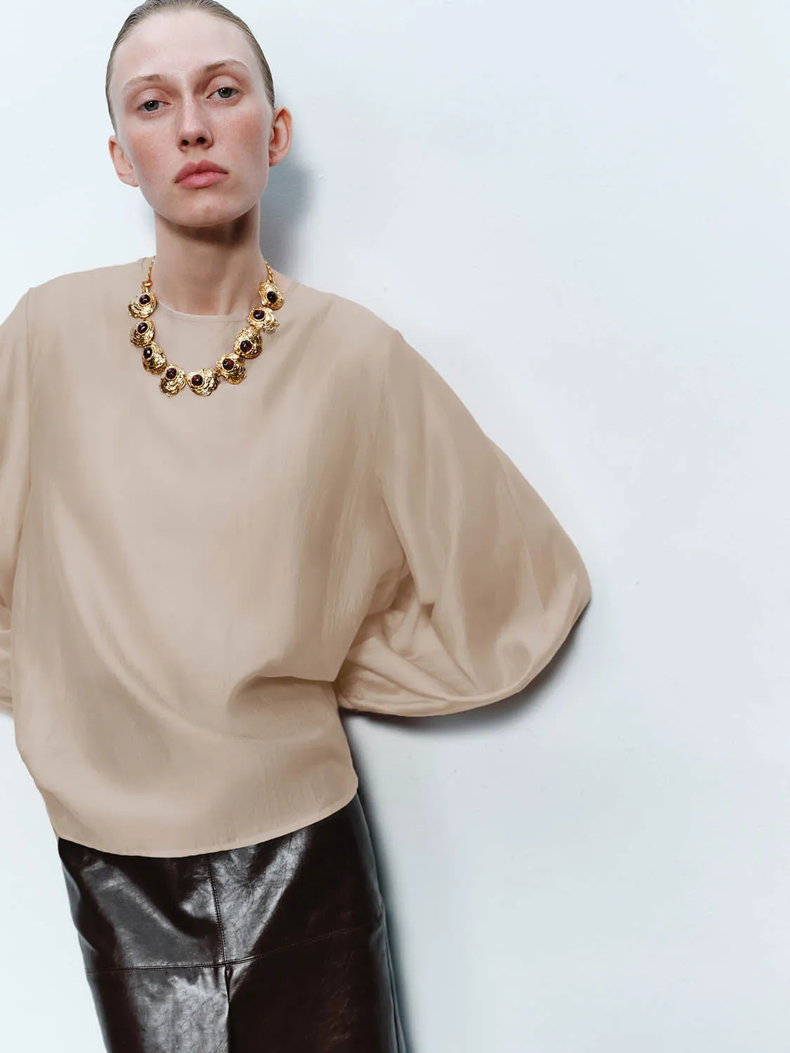 Overhead Shirts sold by Urban Revivo product image thumbnail 3