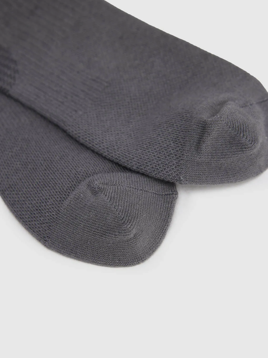 Socks sold by Urban Revivo product image thumbnail 3