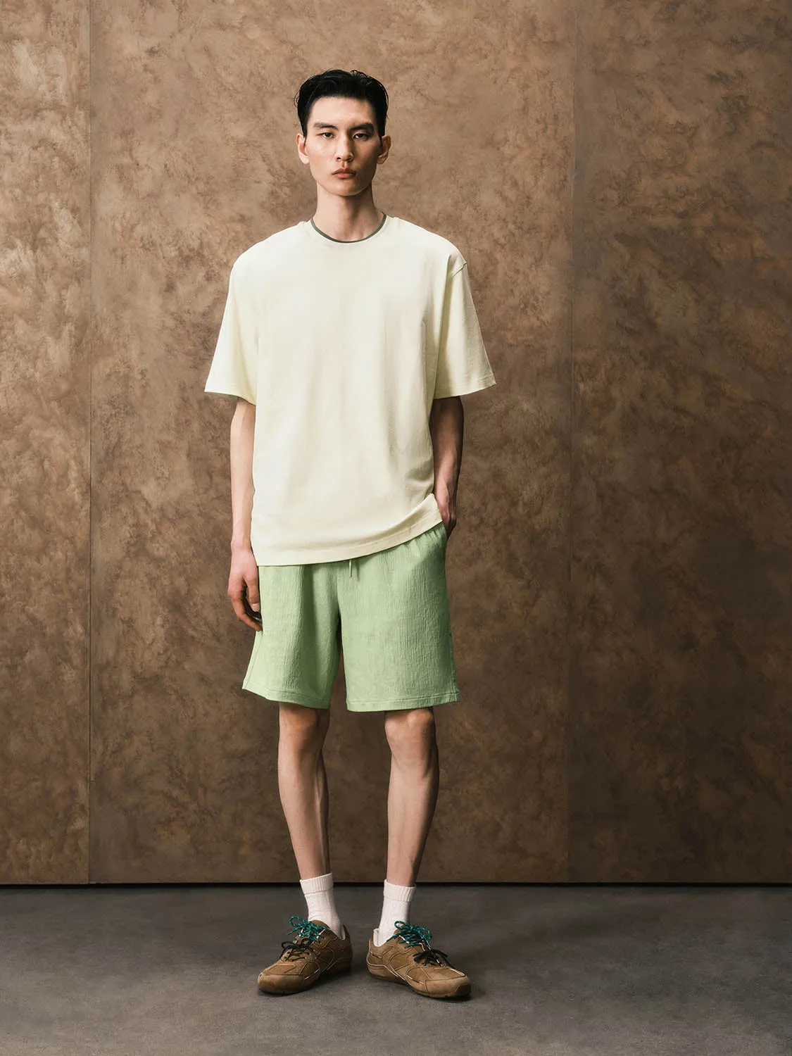 Short Sleeve T-Shirts sold by Urban Revivo product image thumbnail 4