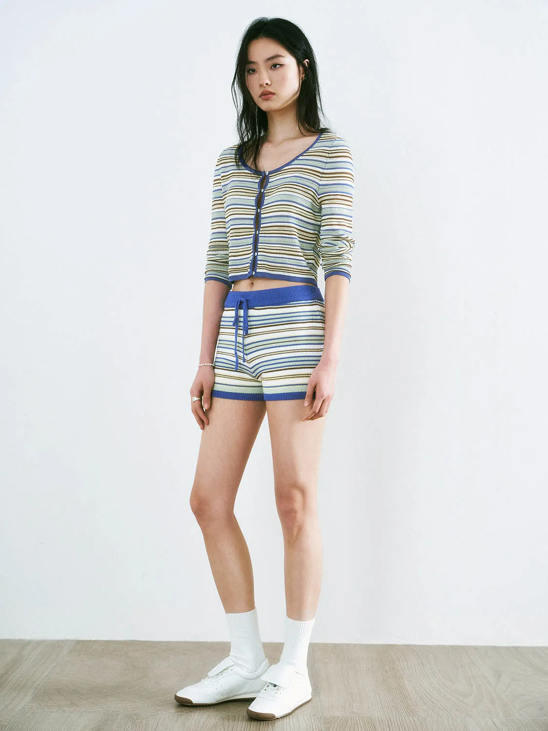 Knitted Mini Pants sold by Urban Revivo product image thumbnail 4