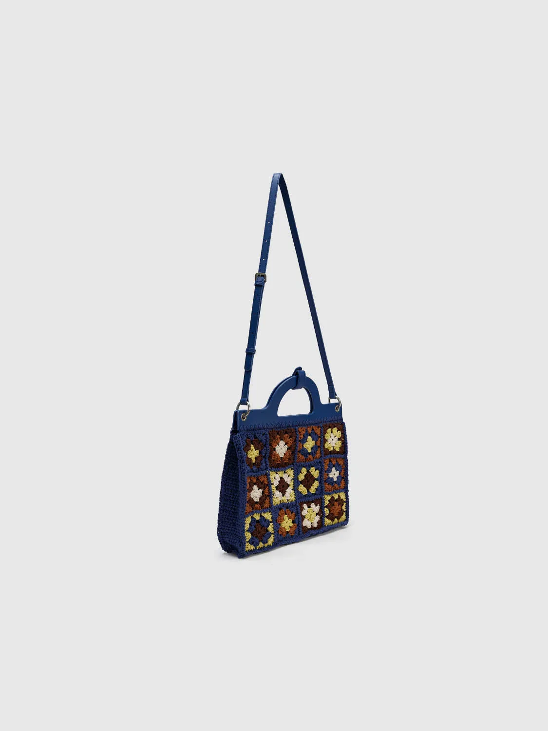 Granny Square Shoulder Bags sold by Urban Revivo product image thumbnail 4