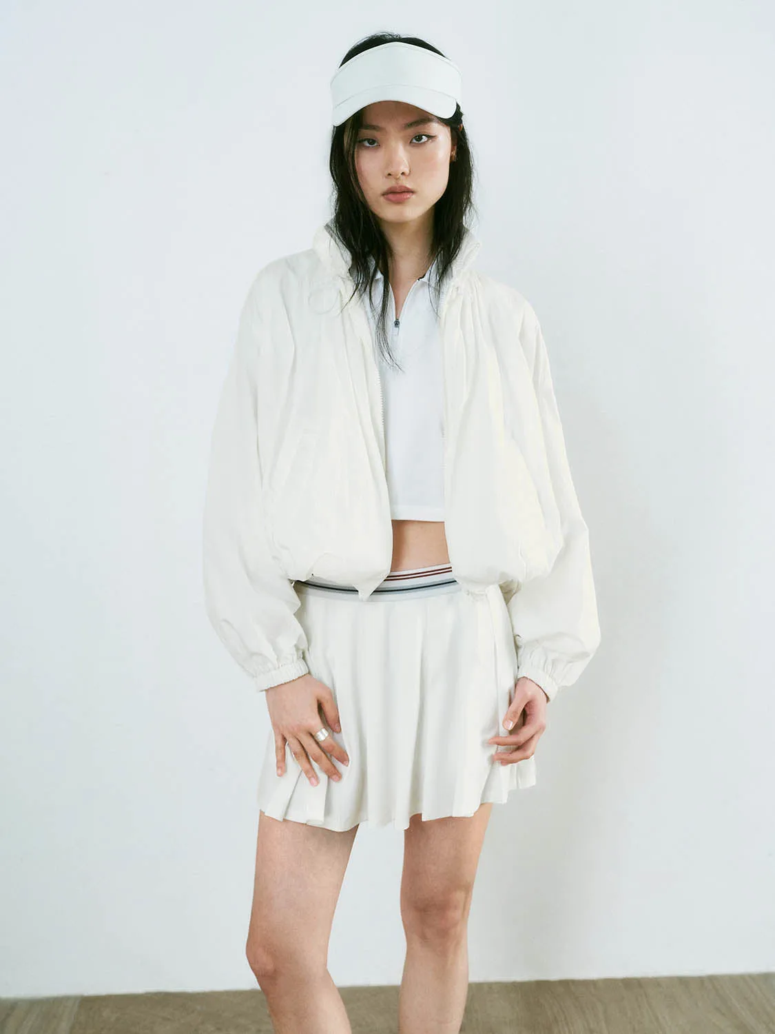 Thin Jackets sold by Urban Revivo product image thumbnail 3