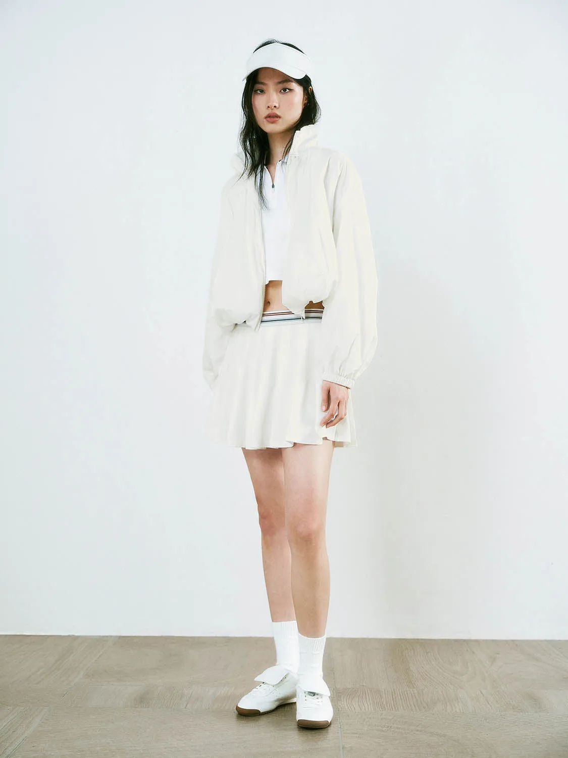 Thin Jackets sold by Urban Revivo product image thumbnail 5