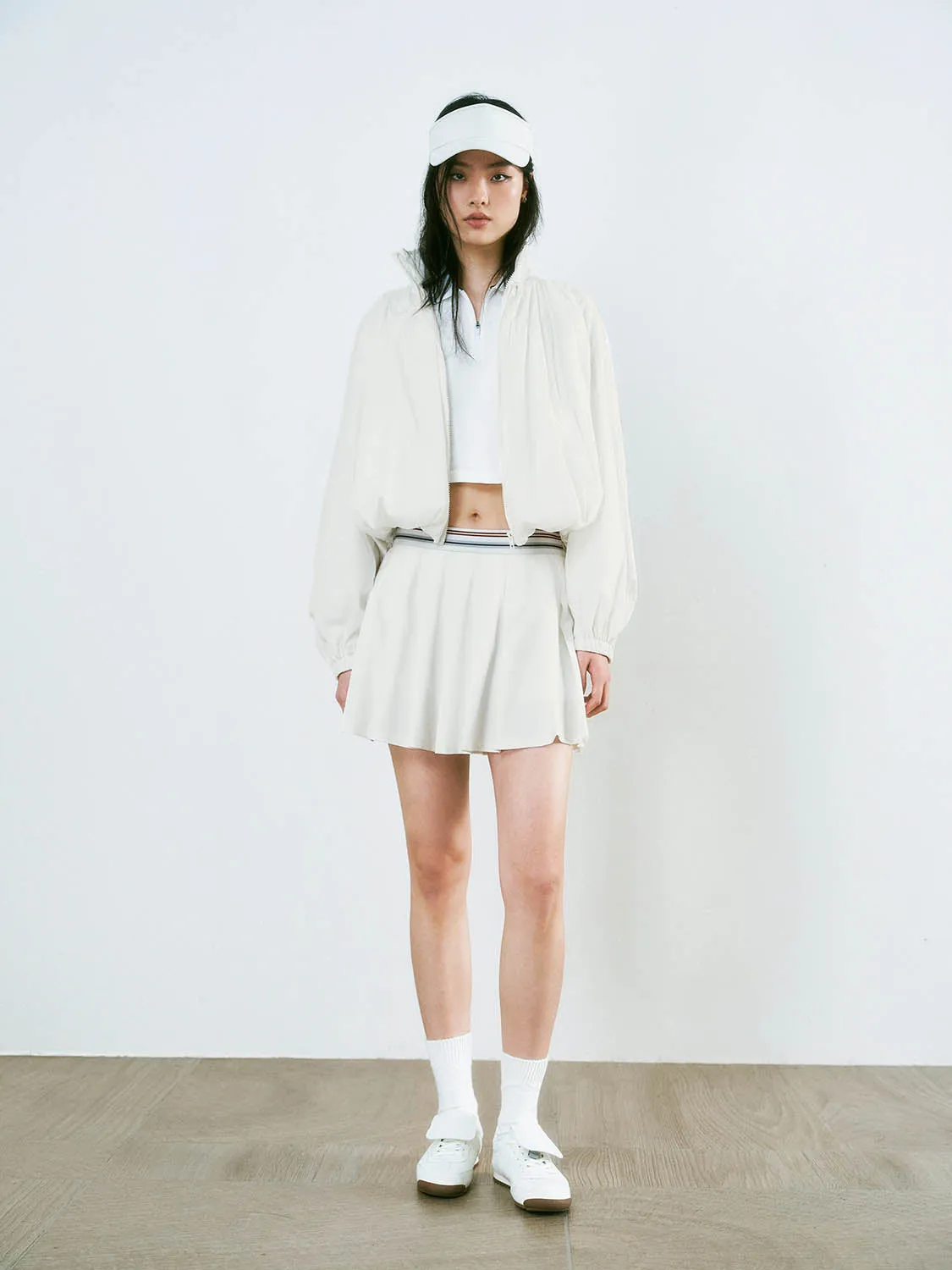 Thin Jackets sold by Urban Revivo product image thumbnail 4