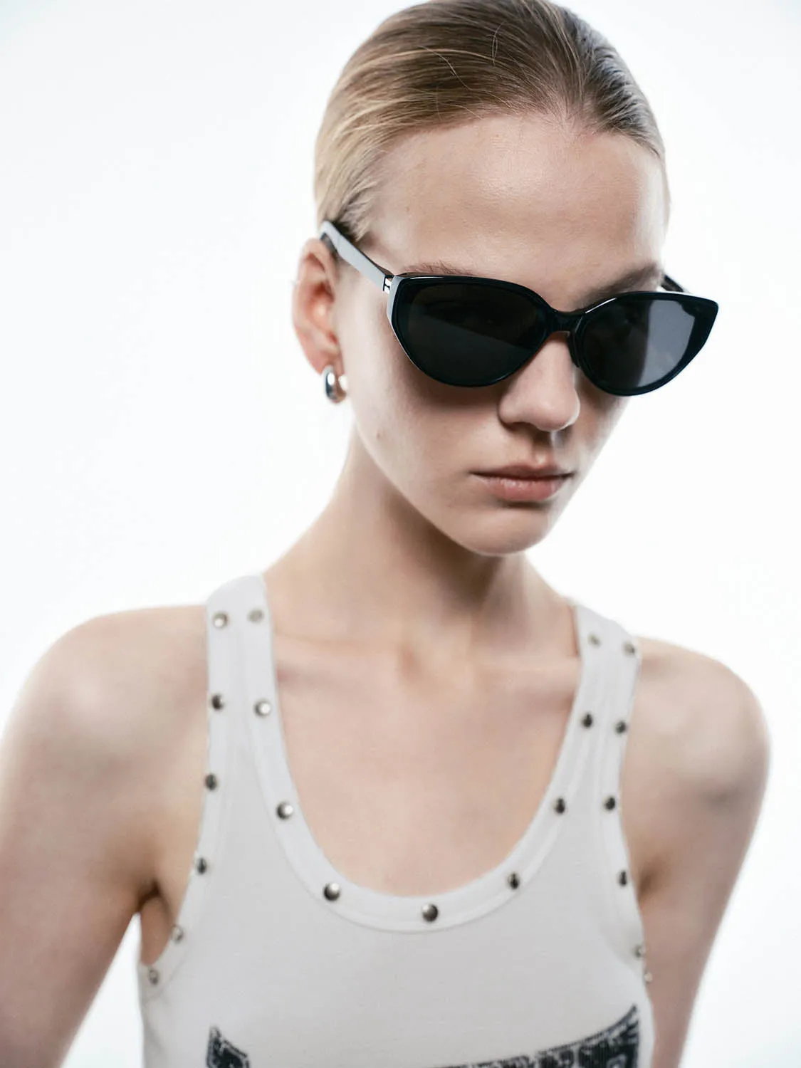 Tank Tops sold by Urban Revivo product image thumbnail 3