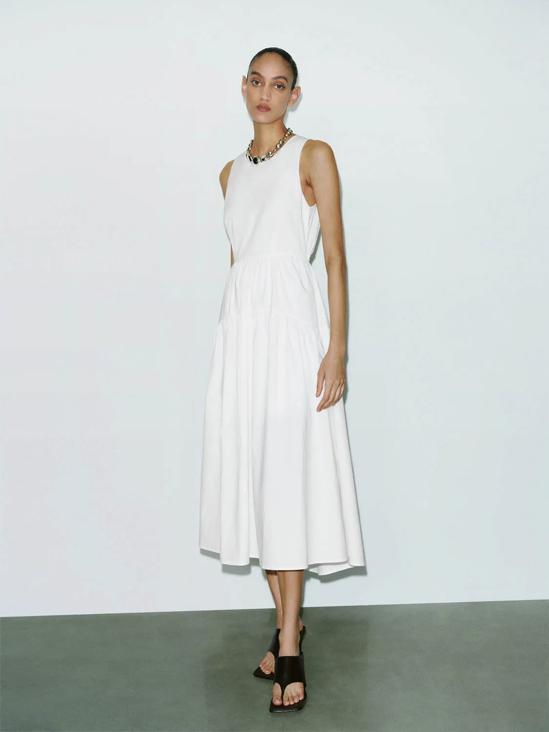 Sleeveless A-Line Dresses sold by Urban Revivo product image thumbnail 2