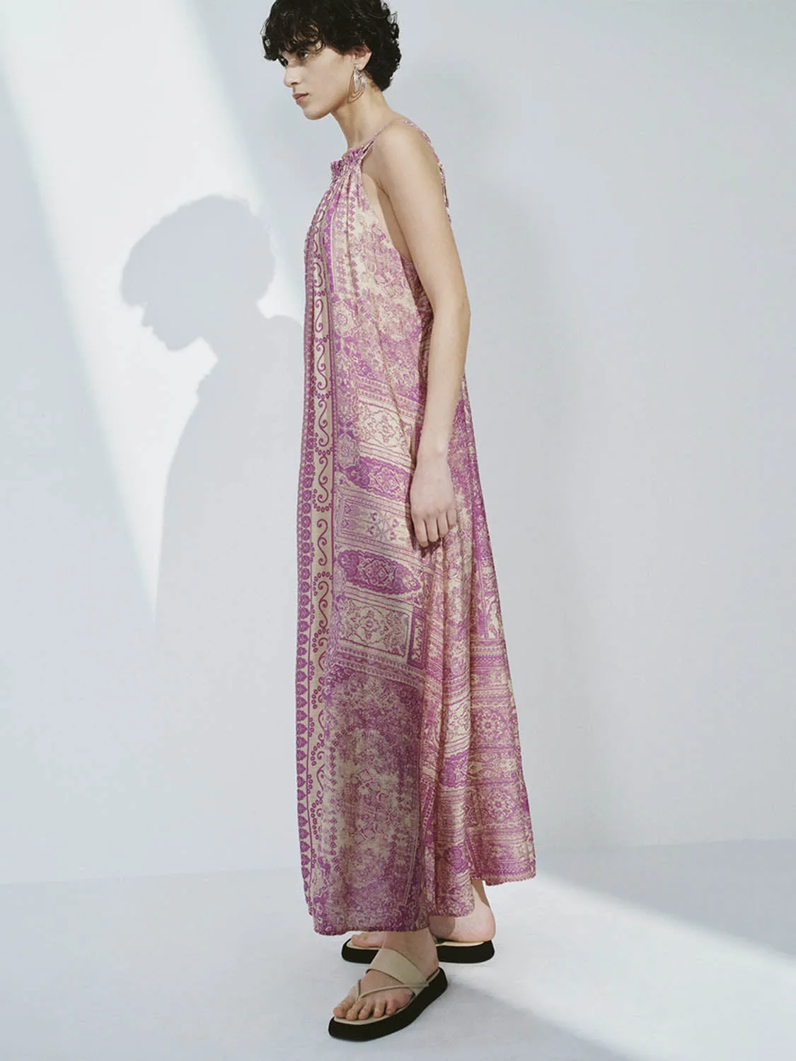 Halter Neck A-Line Dresses sold by Urban Revivo product image thumbnail 4