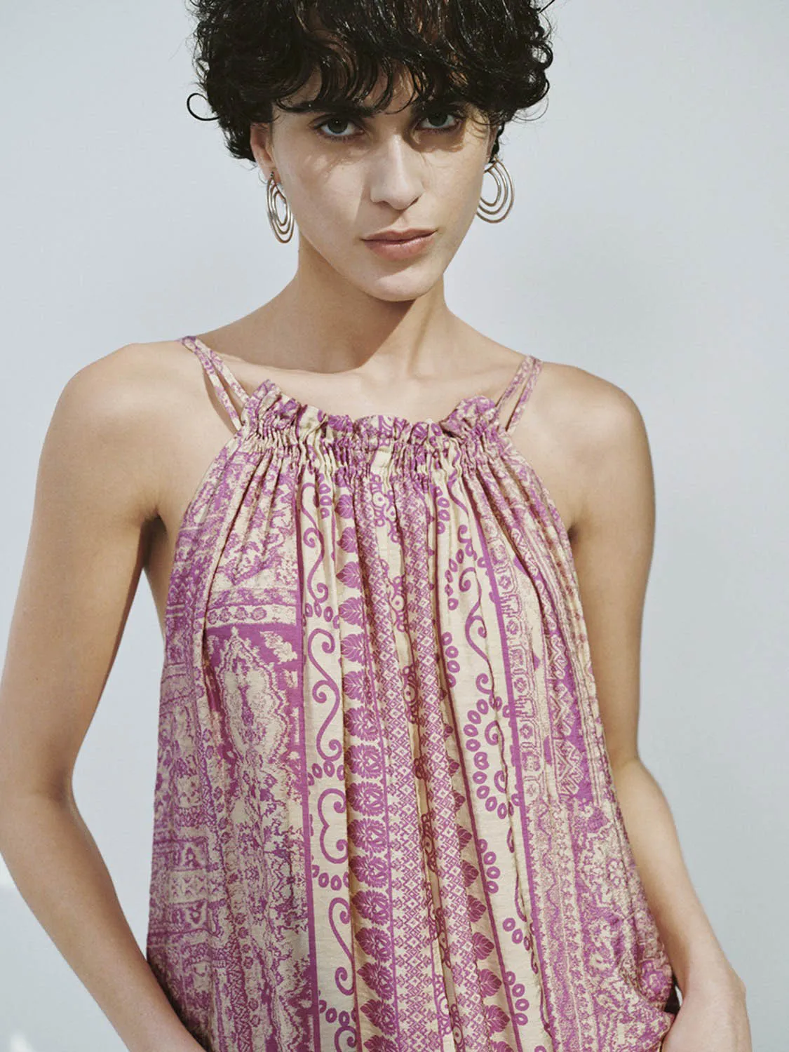 Halter Neck A-Line Dresses sold by Urban Revivo product image thumbnail 3