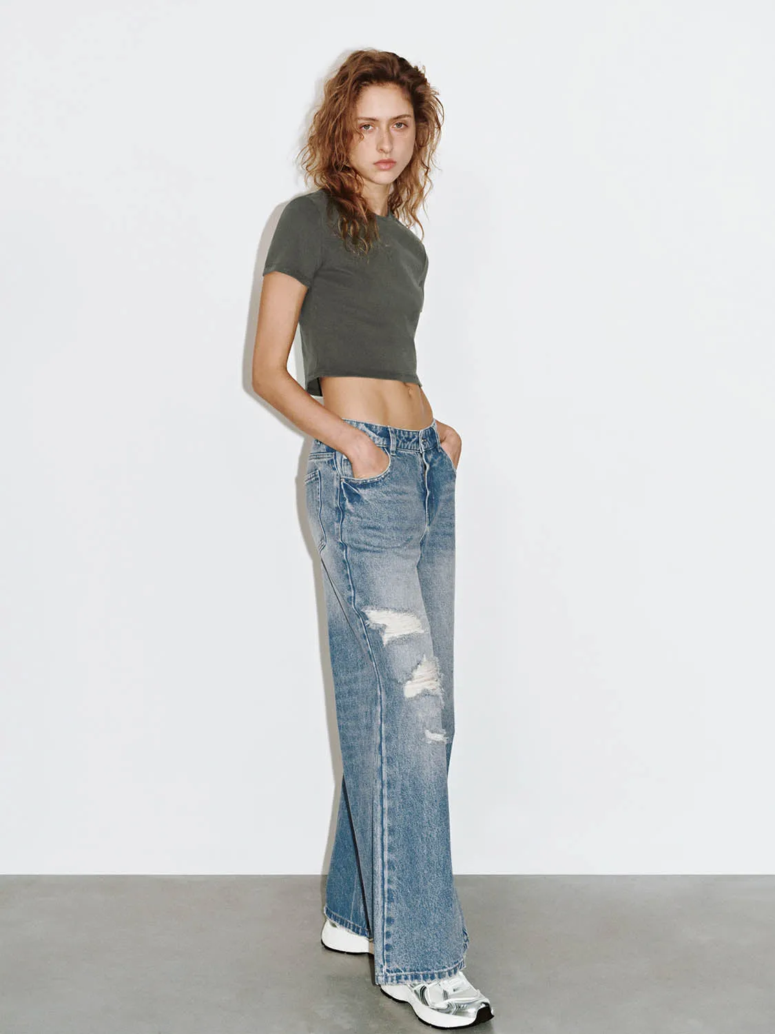Ripped Denim Jeans sold by Urban Revivo product image thumbnail 4