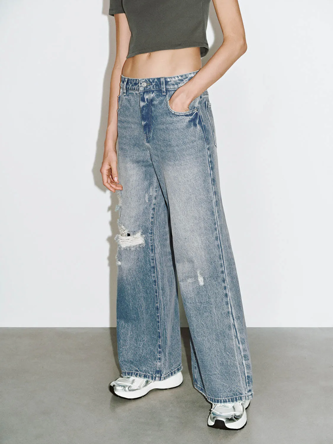 Ripped Denim Jeans sold by Urban Revivo product image thumbnail 3