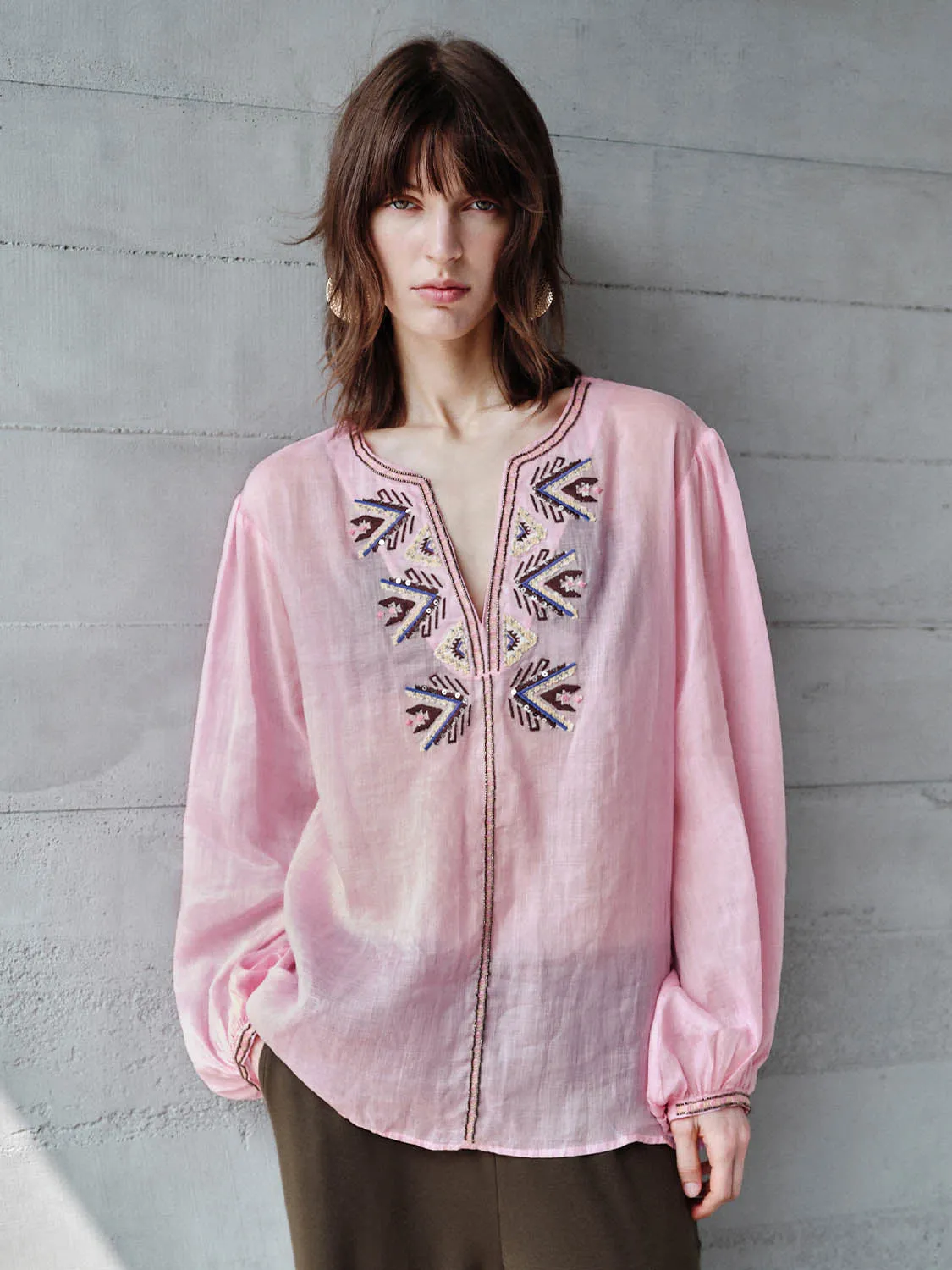 Overhead Shirts sold by Urban Revivo