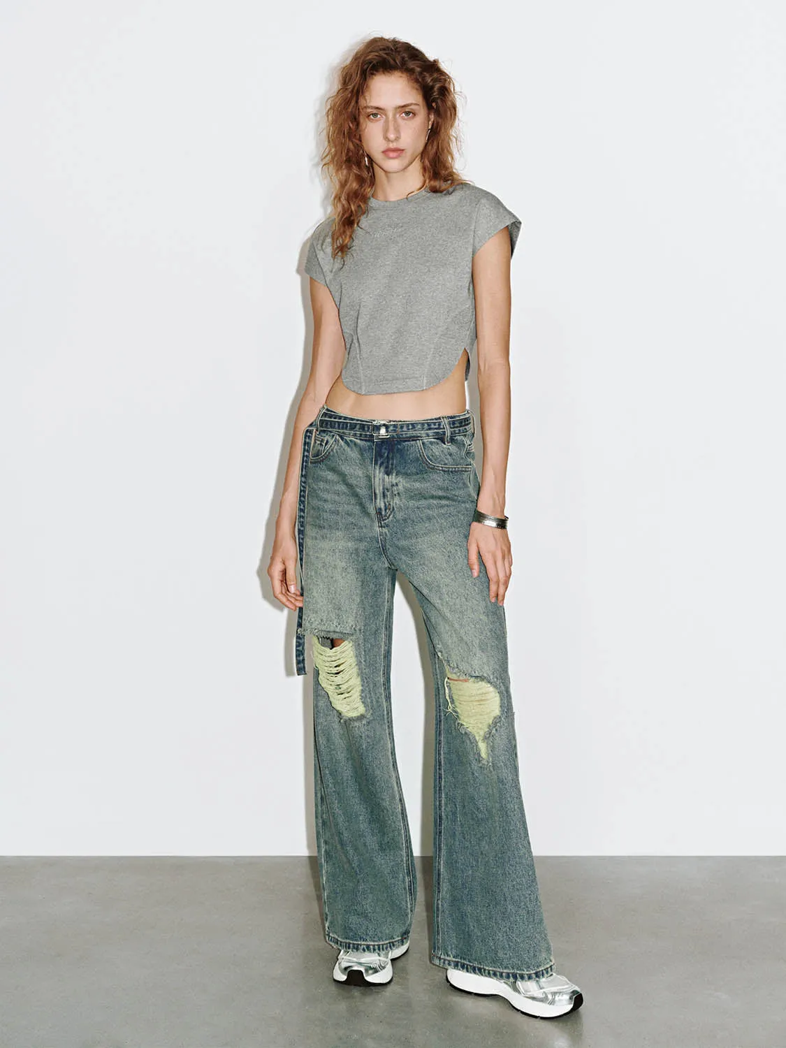 Ripped Denim Jeans sold by Urban Revivo product image thumbnail 4