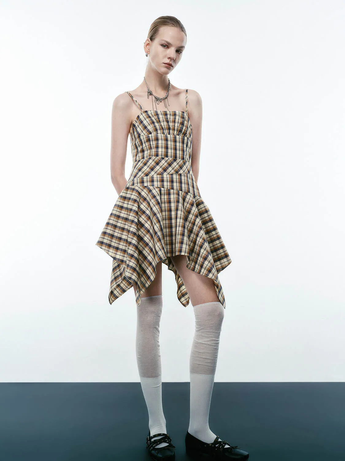 Cami Plaid A-Line Dresses sold by Urban Revivo product image thumbnail 4