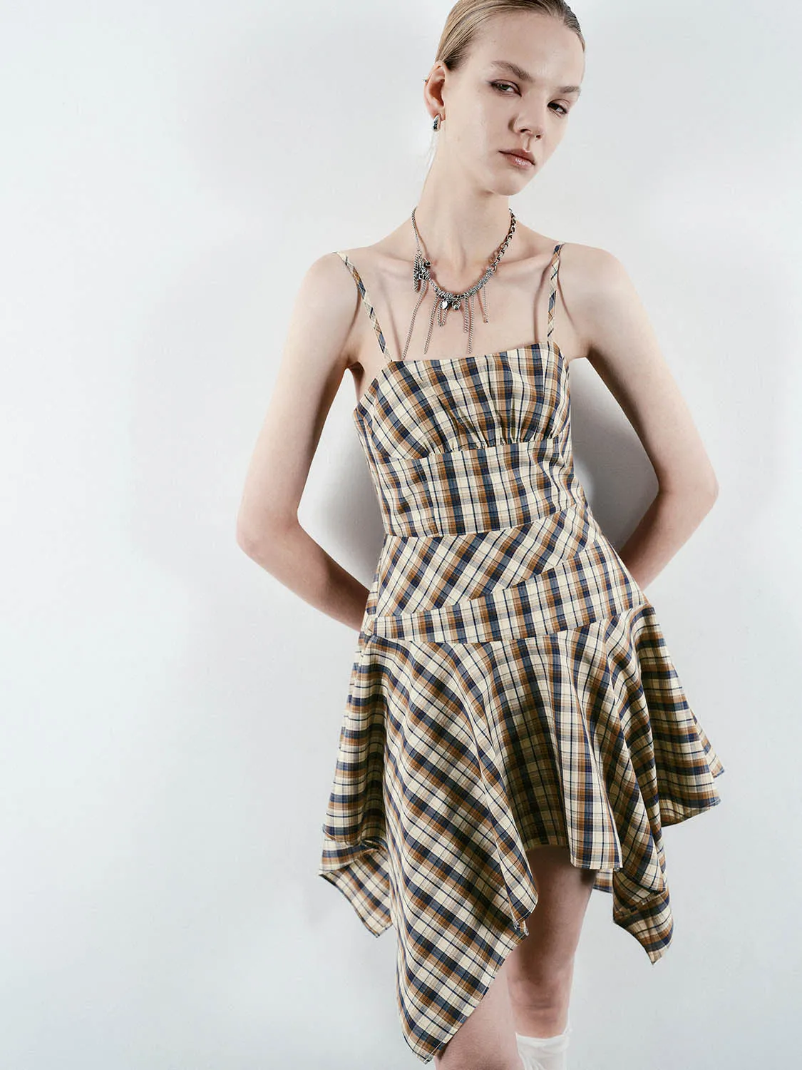 Cami Plaid A-Line Dresses sold by Urban Revivo product image thumbnail 2