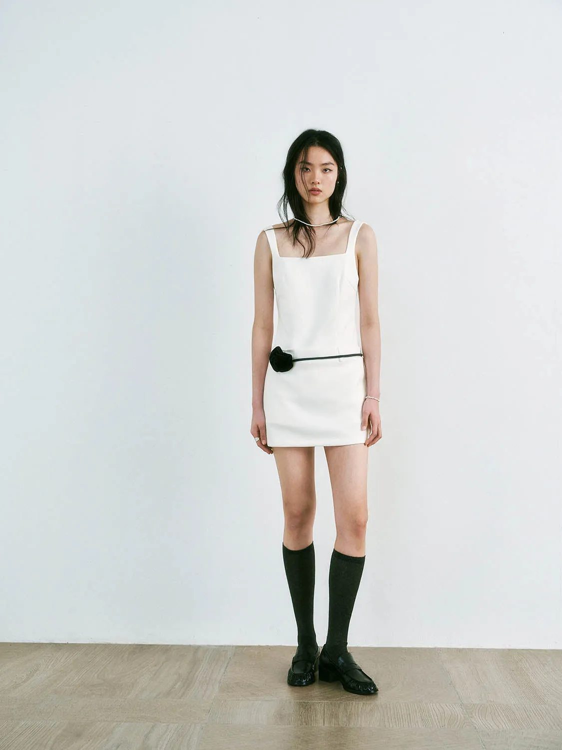 Wide Strap Straight Dresses sold by Urban Revivo product image thumbnail 4