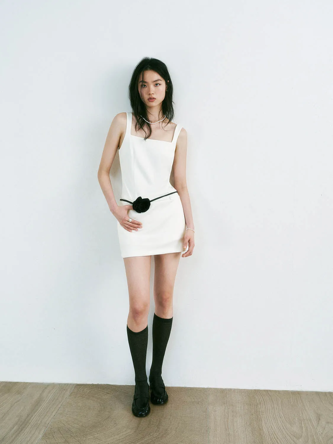 Wide Strap Straight Dresses sold by Urban Revivo product image thumbnail 5