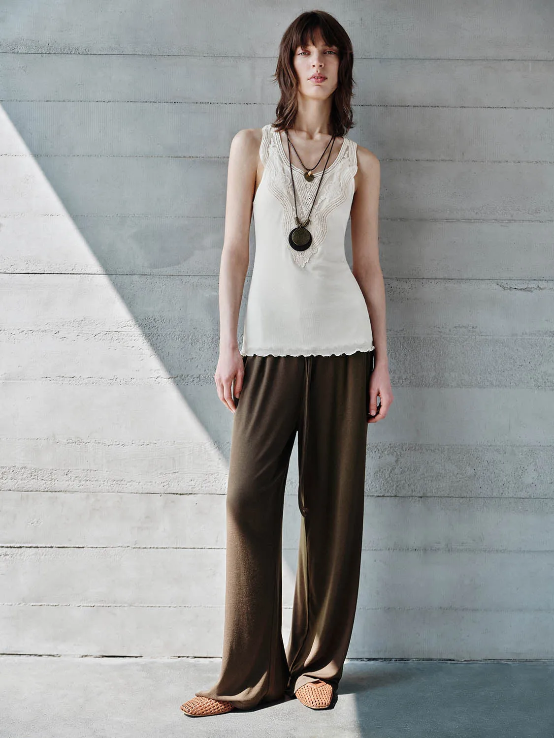 Lace Tank Tops sold by Urban Revivo product image thumbnail 4