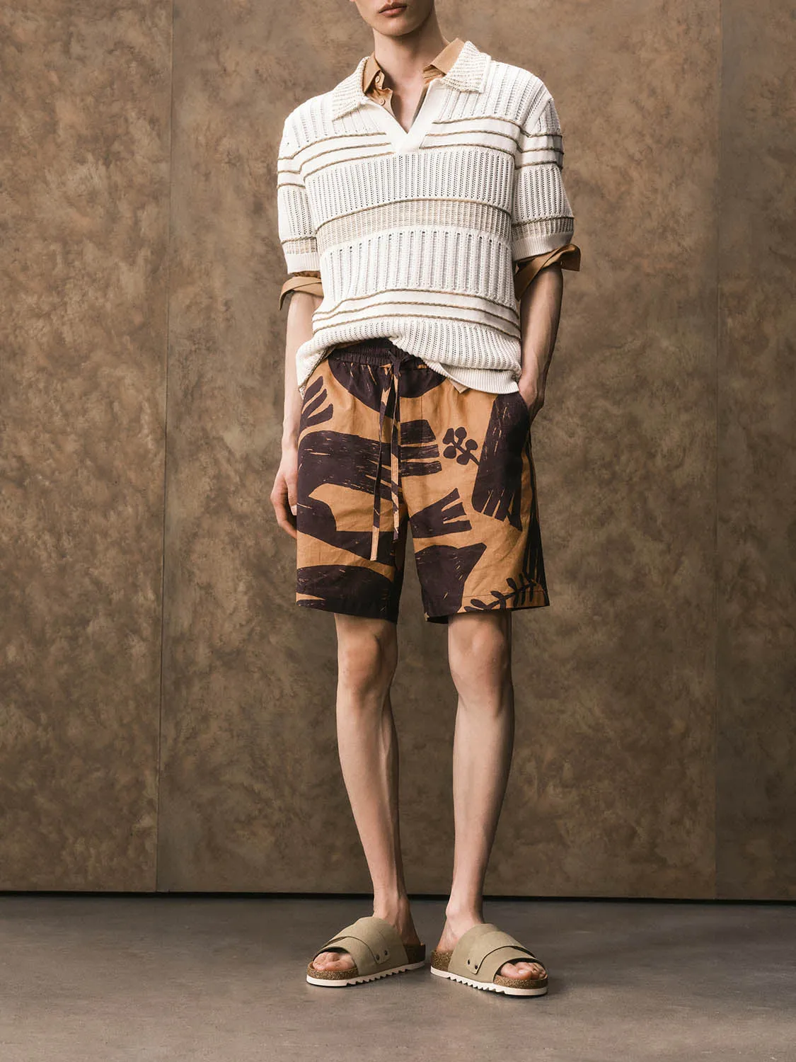 Shorts sold by Urban Revivo product image thumbnail 2